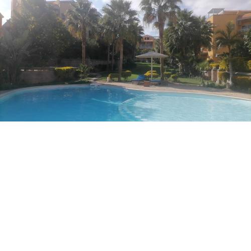 Luxury beach use 2BR with private roof