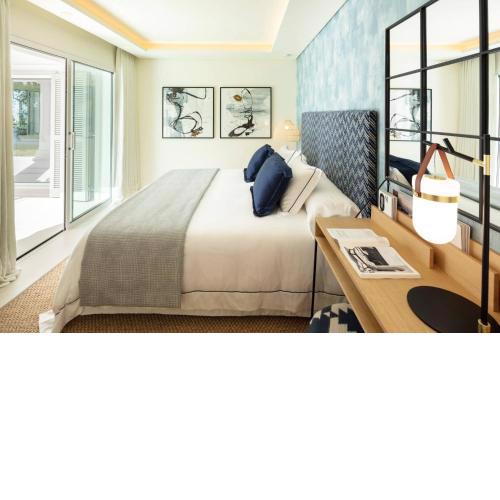 LUXURY BOUTIQUE BEACH VILLA GOLDEN MILE MARBELLA DIRECT ACCESS BEACH