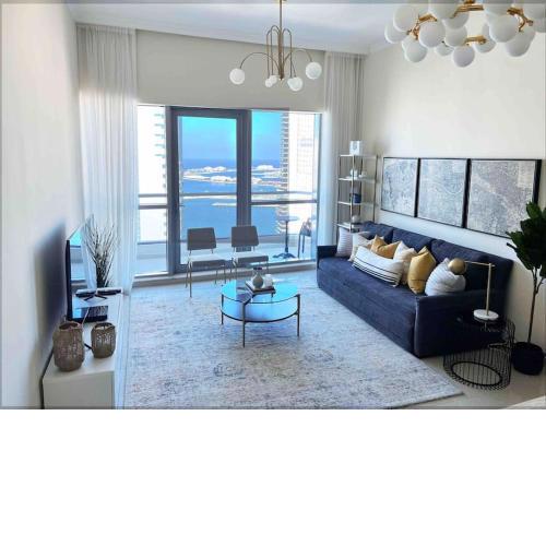 Luxury bright 2Br Panoramic Ocean and Marina views