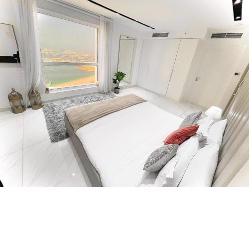 Luxury Casa - Magnum Sea View Apartment 2BR at JBR Beach