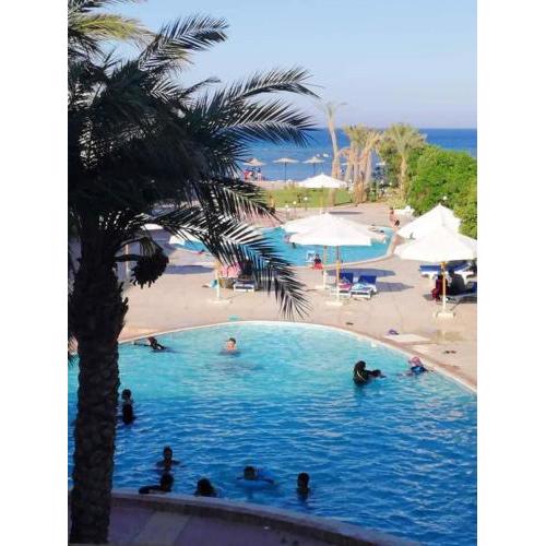 Luxury cecelia resort hotel