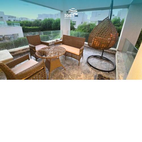 luxury chalet with stylish furnishing in hacienda bay exh25