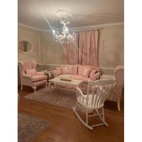 Luxury cozy apartment in Al Rehab City