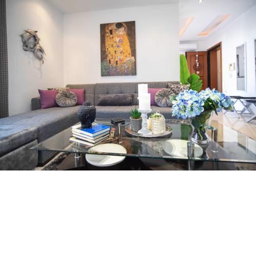 Luxury & Cozy Apartment