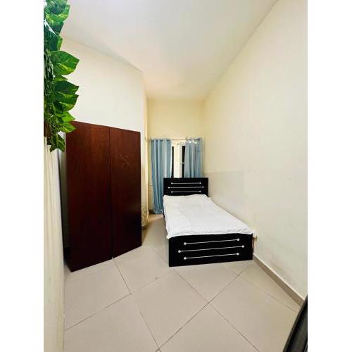 Luxury Family Apartment with 2 sharing washroom G-17 M02