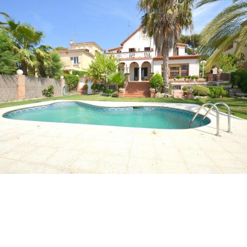 LUXURY FAR hlclub VILLA HUTB-38674
