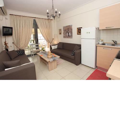 Luxury flat in Neoi Poroi, 2' mins from the beach! VFM!!!