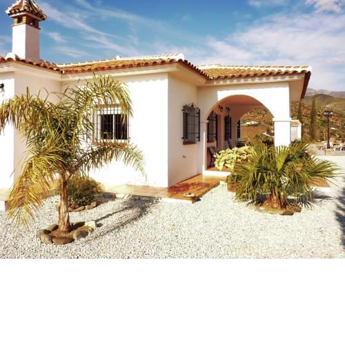 Luxury Holiday Home with Private Pool in Andalusia