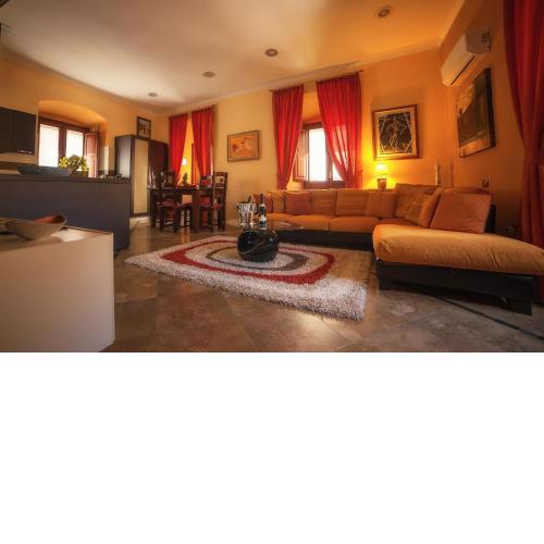 Luxury Home Bosa Apartment