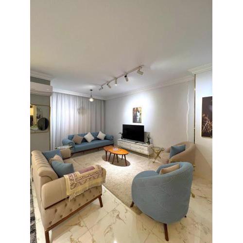 LUXURY HOME Namber 6