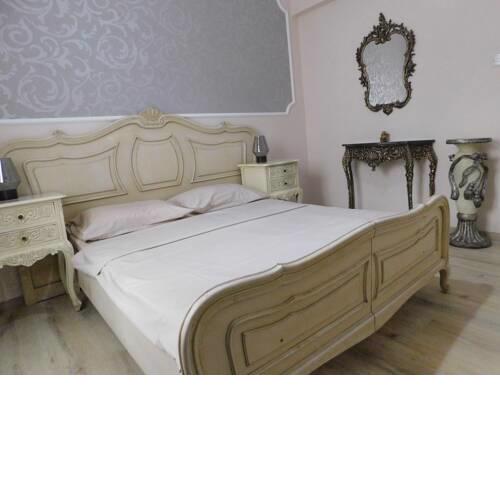 Luxury house in the heart of tourist area