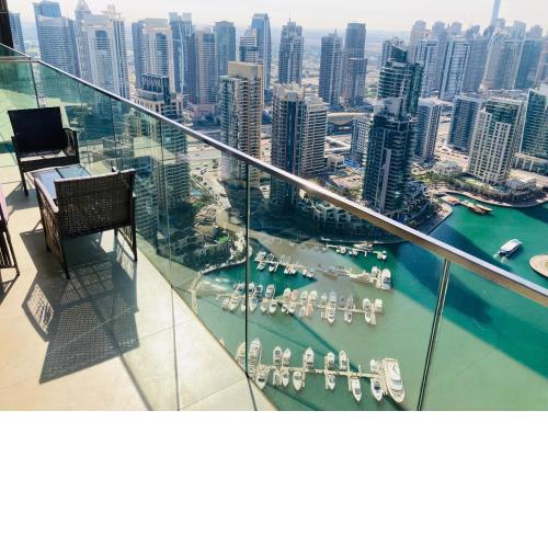 Luxury Marina Gate II 41th floor view