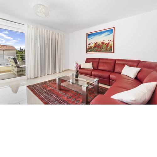 Luxury Marinka Apartment with garden view, 136m2