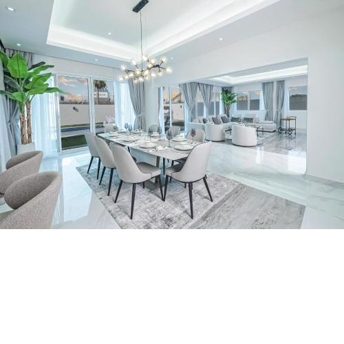 Luxury Modern White Villa on Island 9,500 sqft