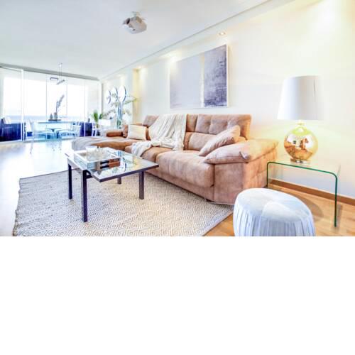 Luxury Ocean View Apartment