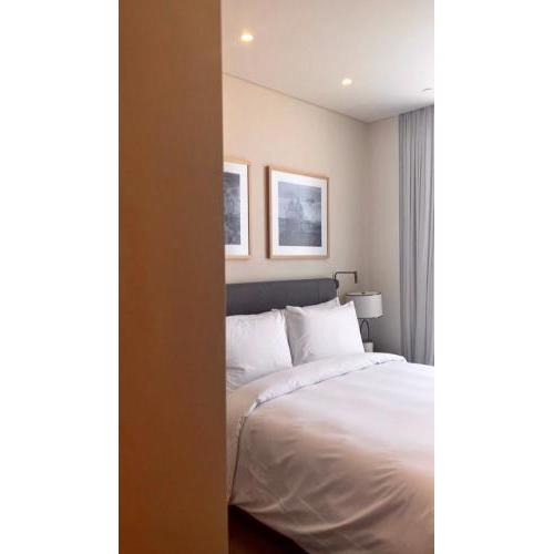 Luxury One bedroom apartment with a sea view