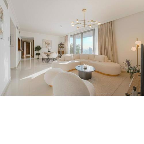 Luxury penthouse with Burj Khalifa view