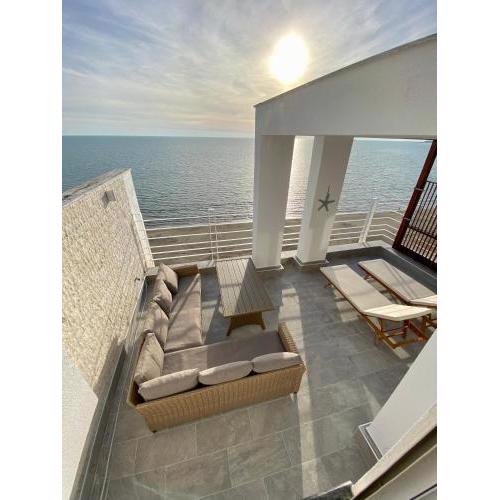 Luxury Penthouse with Full Sea View