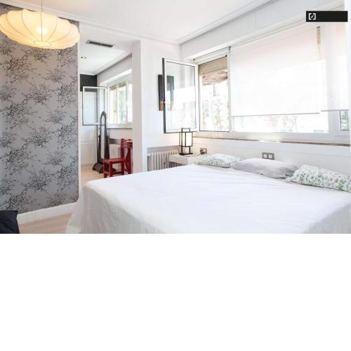 Luxury penthouse,private terrace near Retiro&Prado