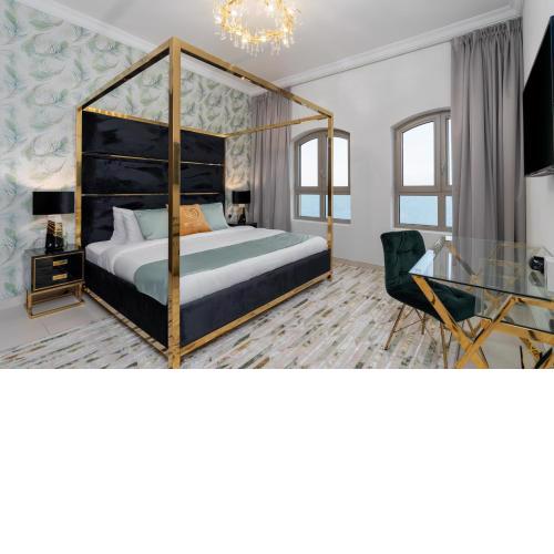 Luxury Private Pool Penthouse by GLOBALSTAY Holiday Homes