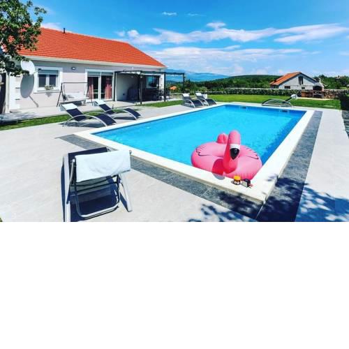 Luxury Relax House for 10 /w Heated pool