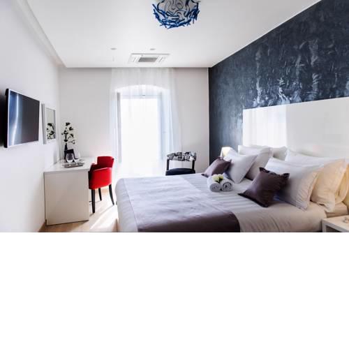 Luxury Rooms Skyfall