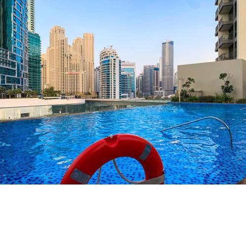 Luxury Seaview Condo - Mins from JBR and BlueWater