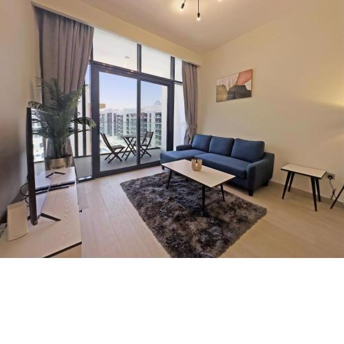 Luxury StayCation - Comfy Condo With Balcony In The Heart of Meydan