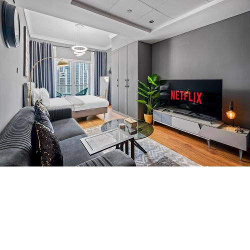 Luxury studio at JLT near metro