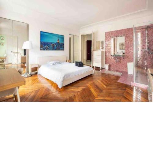 Luxury style appartement, Arc de Triomphe - Champs Elysées