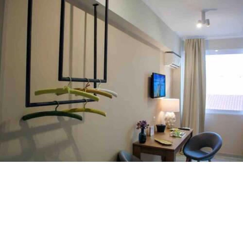 Luxury Suite @Plaka - King Size Bed