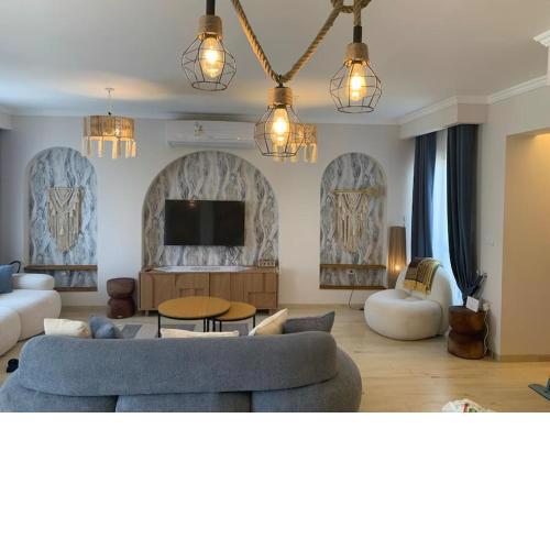 Luxury Twin Villa in Mountain View Ras Elhikma