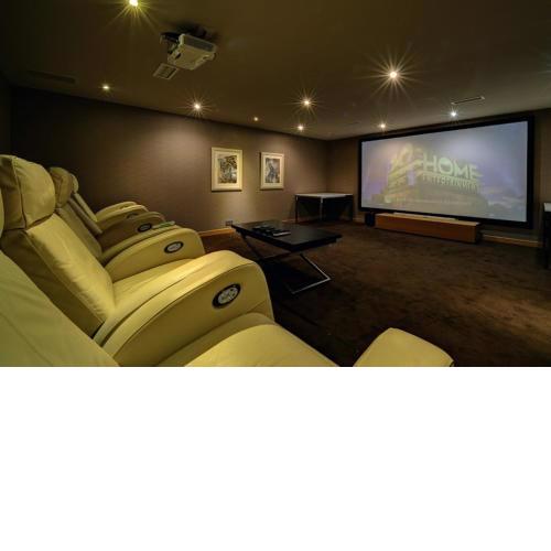 Luxury Villa -Los Naranjos Golf Club