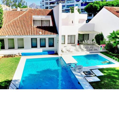 Luxury villa 6 puerto banus