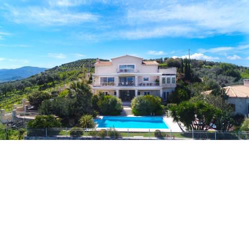 Luxury Villa Allure