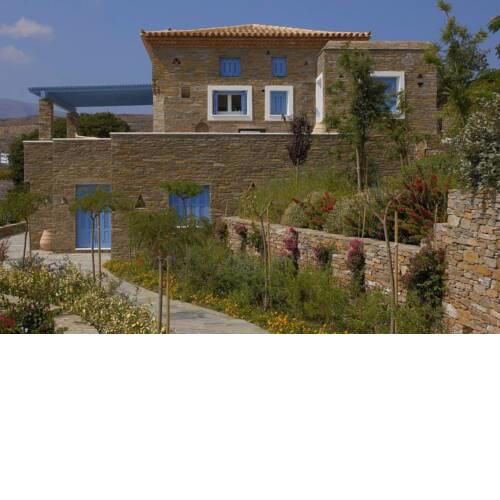 Luxury villa by the beach
