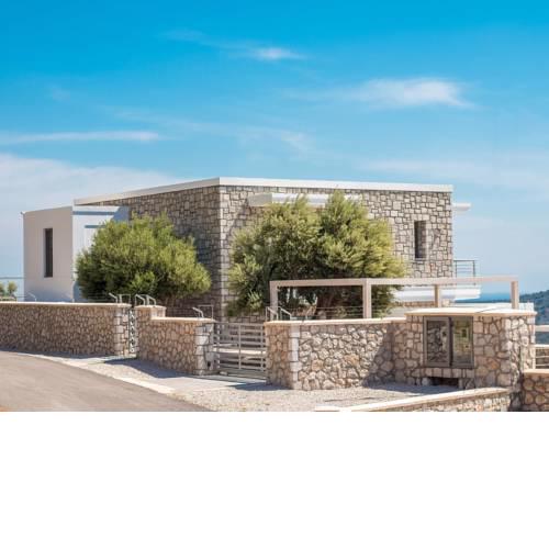 Luxury Villa in Rhodes with Swimming Pool