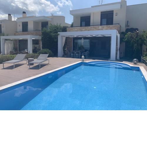 Luxury Villa JK Hanioti Brand New private Pool & Jacuzzi