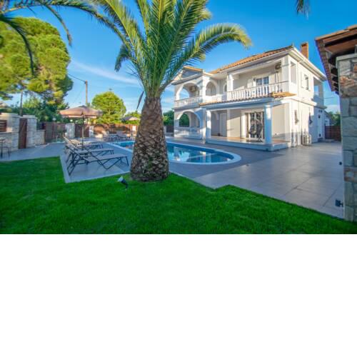 Luxury Villa Vanato & Pool