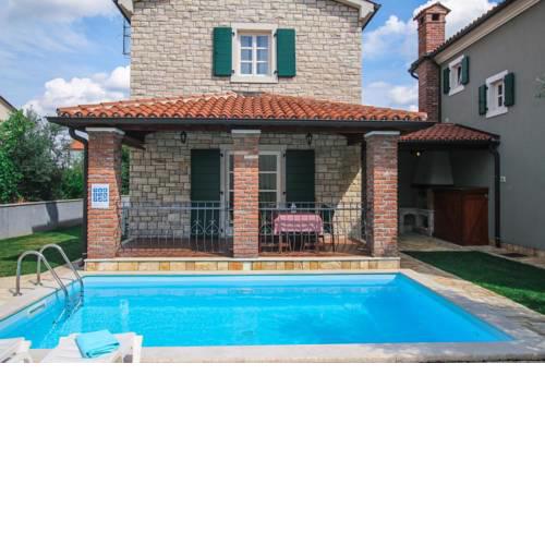 Luxury villa with a swimming pool Buici (Porec) - 13543
