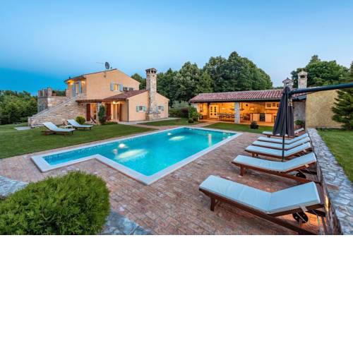 Luxury villa with a swimming pool Prodol (Marcana) - 7359