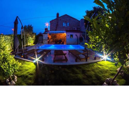 Luxury villa with a swimming pool Punta kriza (Cres) - 3488