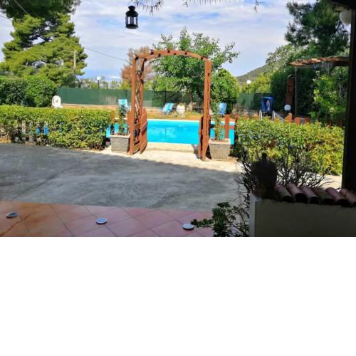 LUXURY VILLA WITH POOL IN PISIA LOUTRAKI