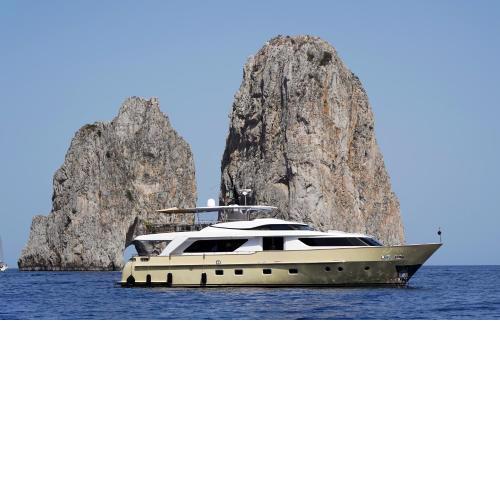 Luxury Yacht Experience in the heart of Marbella's iconic Puerto banus