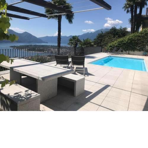 Luxusapartment in Brione *****