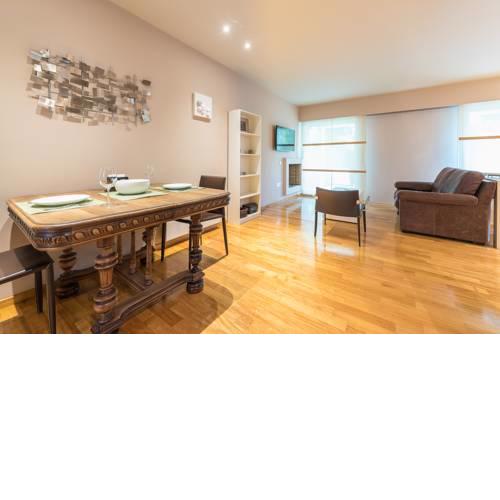 LYCABETOUS SUNSET APARTMENT