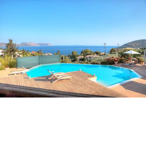 LYCIPONON TENNIS VILLA