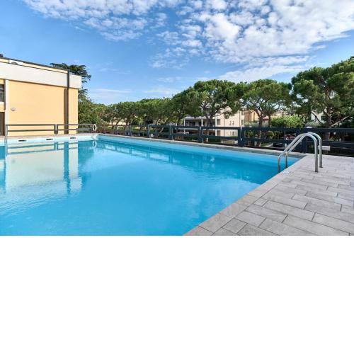 Lydie apt. exclusive holigarda