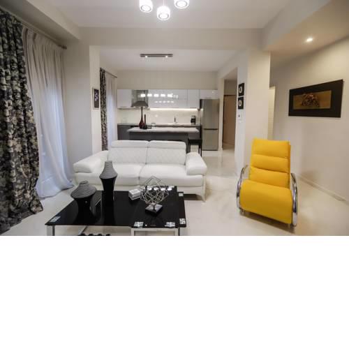 Lysianthus #colony_suite_Kamara