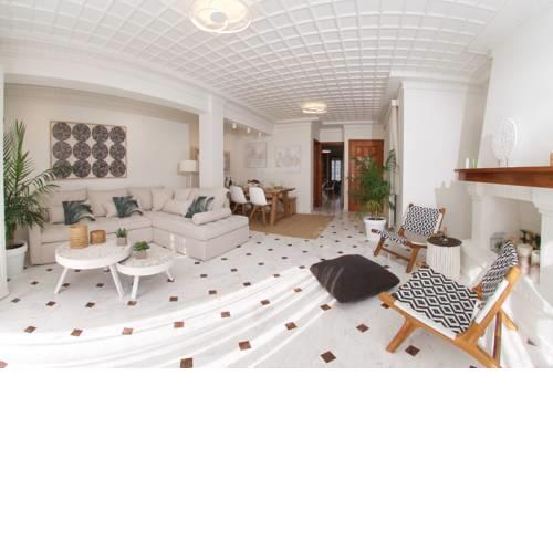 M house luxury suites